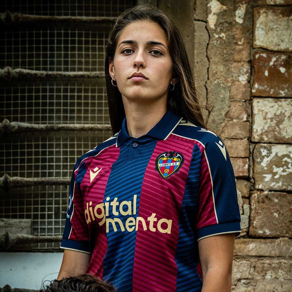 Maillot Domicile Levante UD Porté En Match Par Cantero N°29 - Saison 2021-22, Taille M, Marque Macron - État Parfait