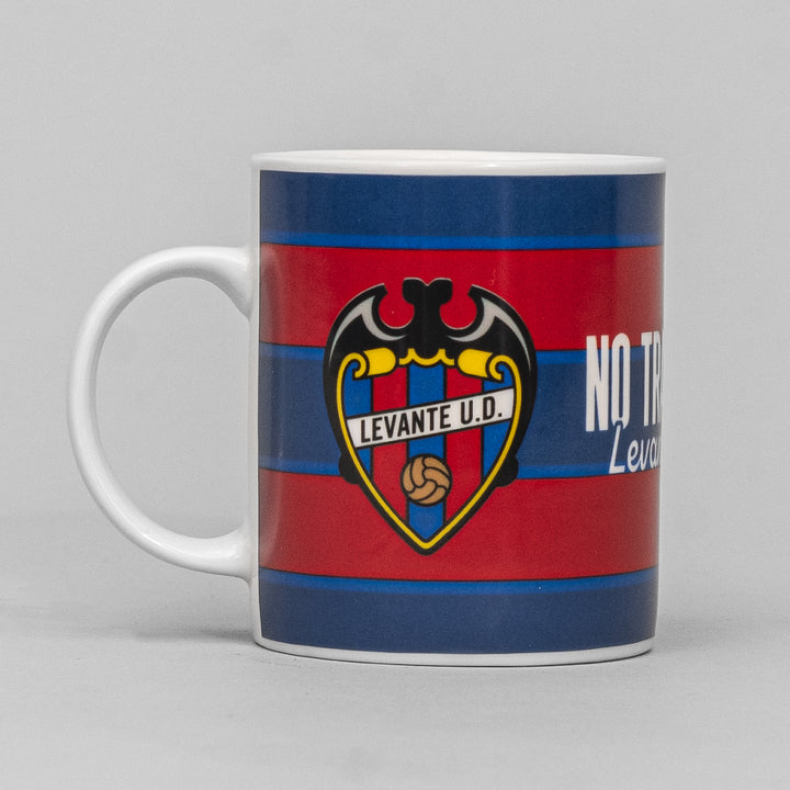 Mug "No Trates de Entenderlo" by Levante UD