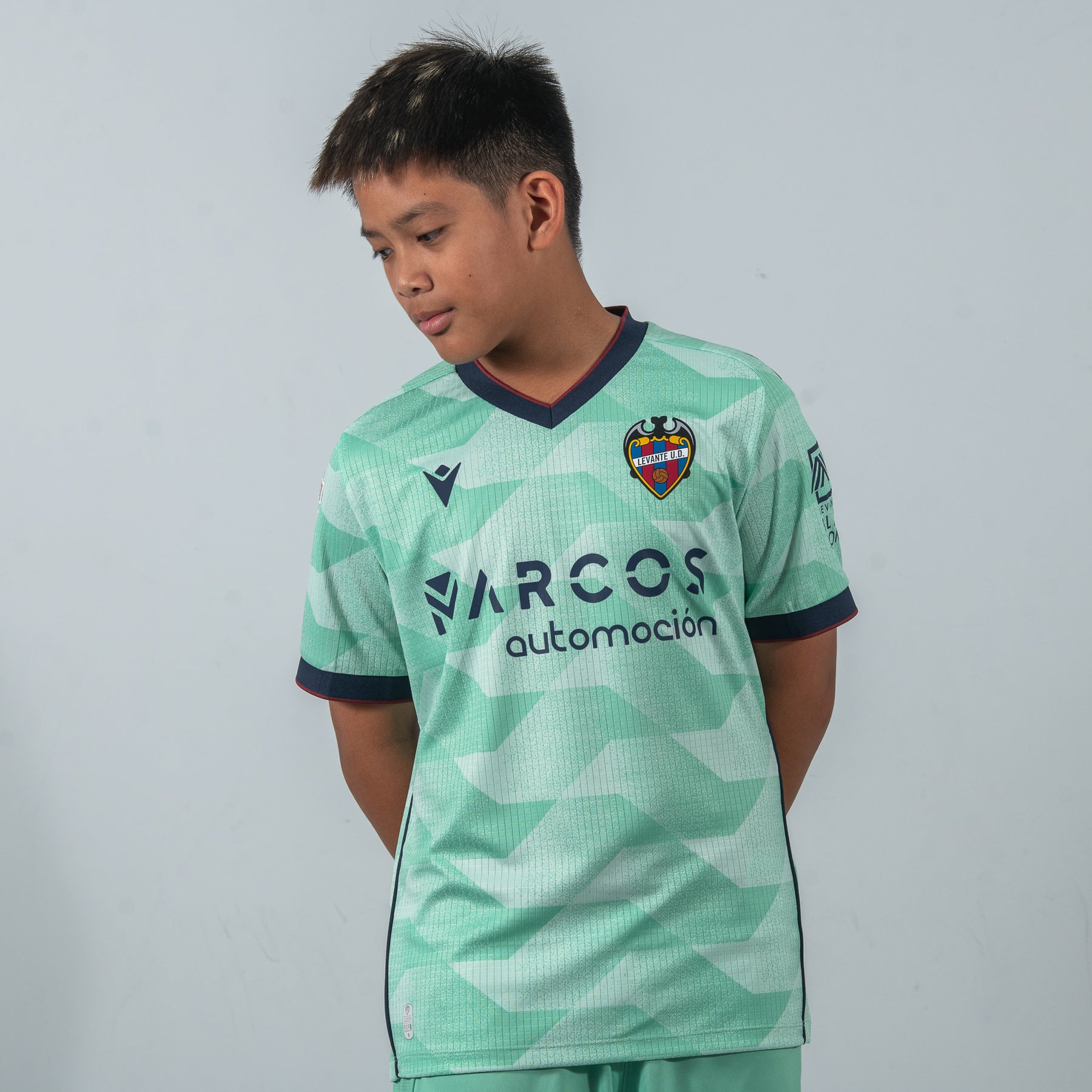 Mailot Extérieur Levante Unión Deportiva 2022/23 - blanc/noir - L Mailot Extérieur Levante Unión Deportiva 2022/23 - blanc/noir - L